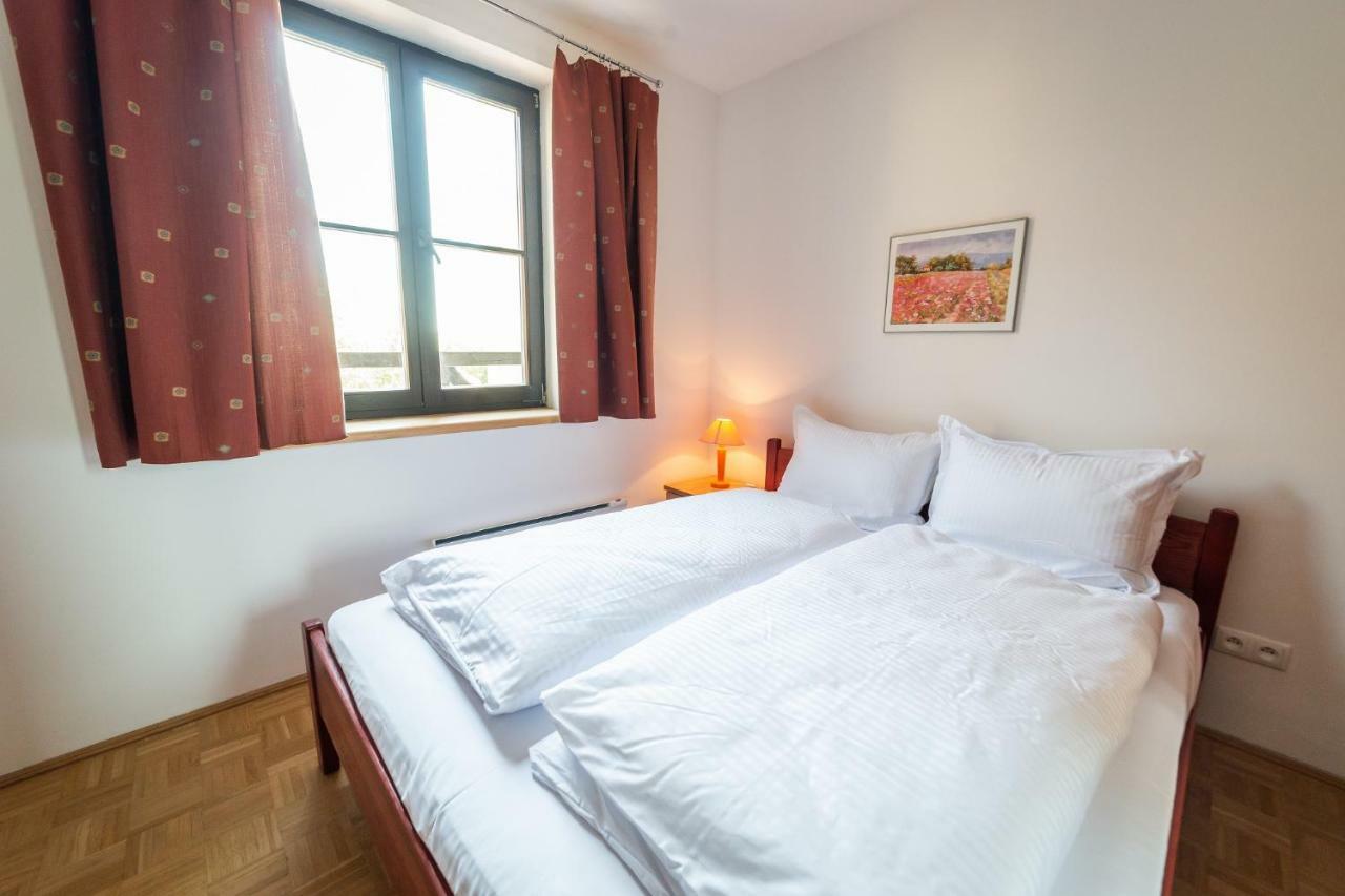 Apartamenty Kasztanowa Mikołajki Buitenkant foto